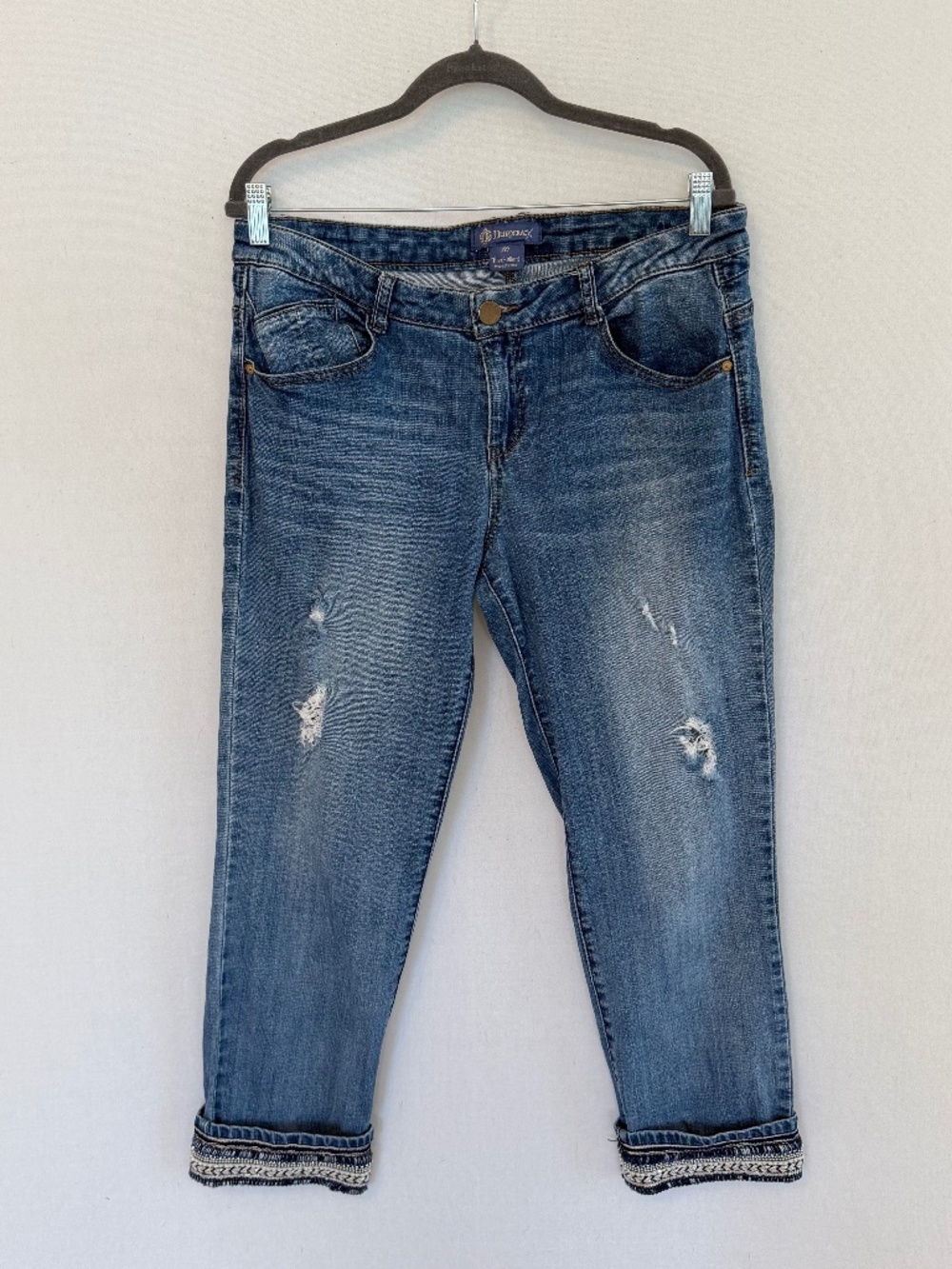 DEMOCRACY Flex-ellent Women’s Size 10 Heavily Beaded Cuffed Cropped Denim Jeans